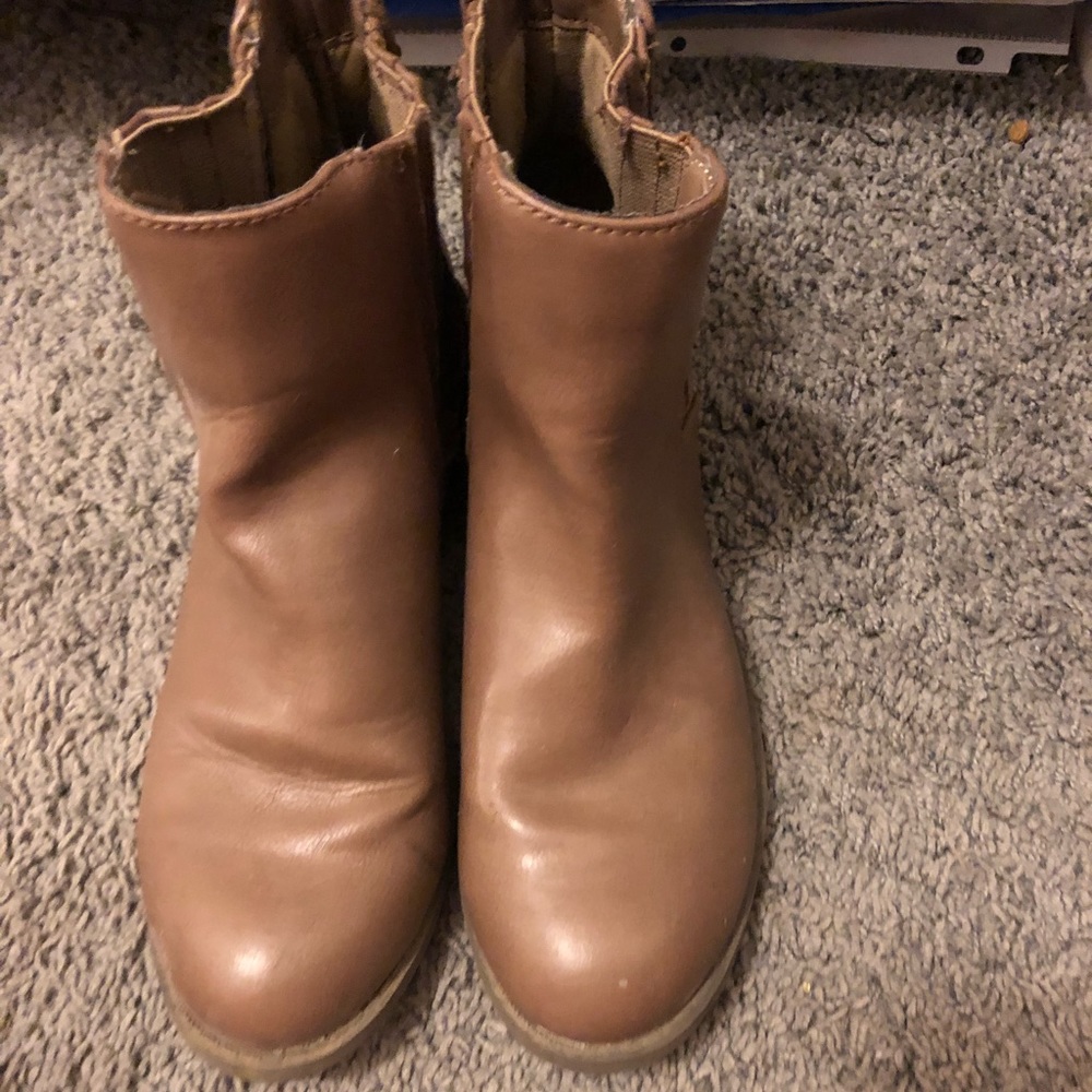 CHARLOTTE RUSSE BOOTIES - Picture 2 of 3